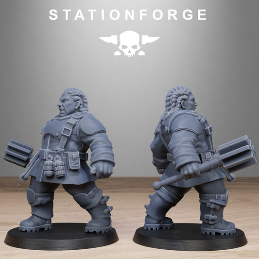 FreeGuard Mutant Sisters x10 Resin Miniatures Set alternate view 2