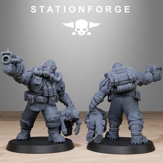 GrimGuard Jungle Fighter Mutants x10 Resin Miniatures Set alternate view 2