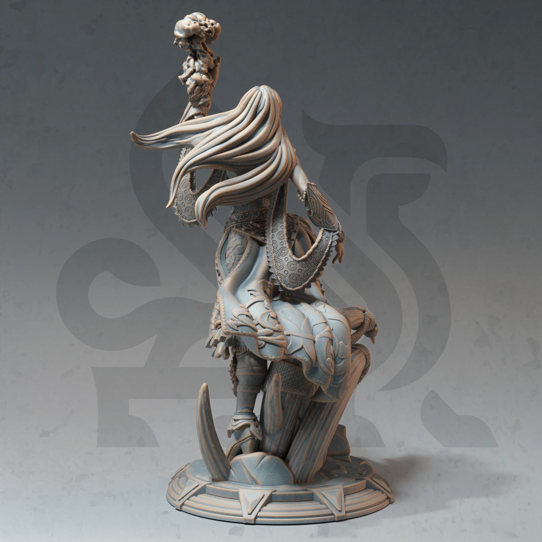 Elven Illusionist Resin Miniature Figure alternate view 2