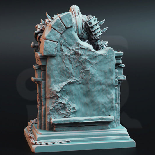 King of the Giants Resin Boss Miniature alternate view 2