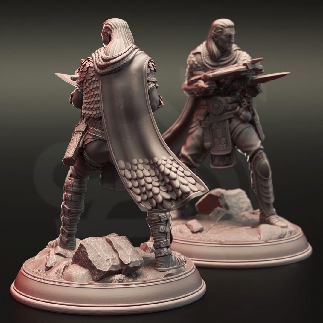 Yuan Ti Rogue Assassin Resin Miniature Figure alternate view 2
