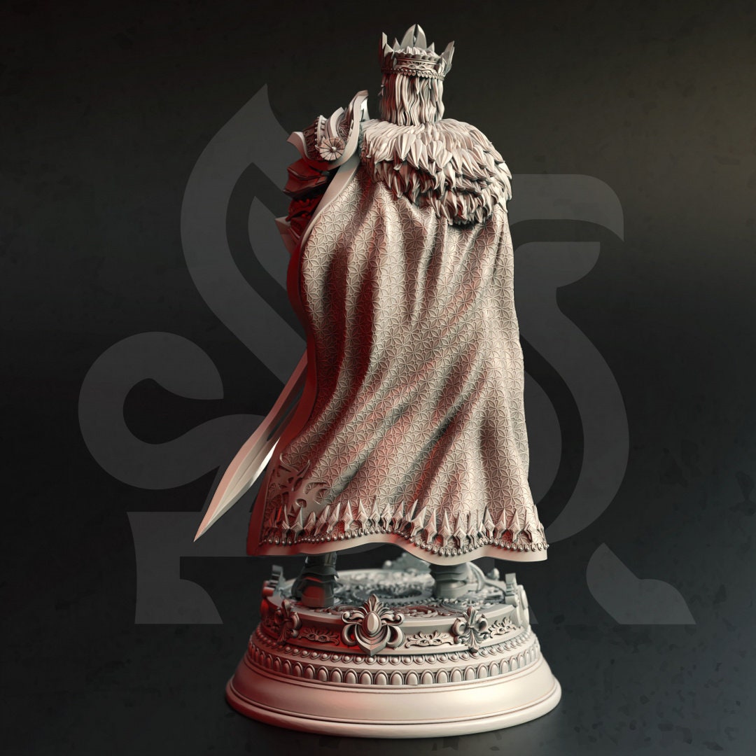 Human Warrior King Resin Boss Miniature alternate view 2