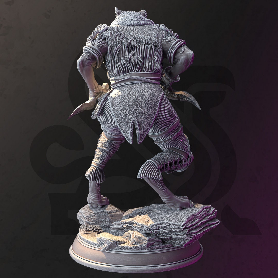Snow Leopard Rogue Resin Miniature Figure alternate view 2