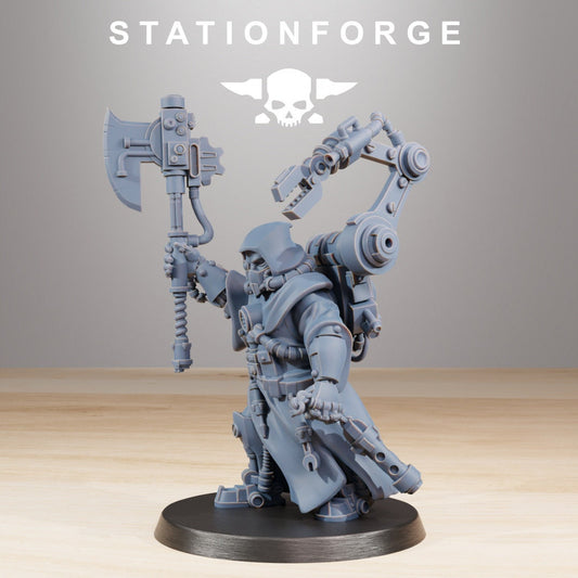 Scavenger Commander Resin Boss Miniature alternate view 2