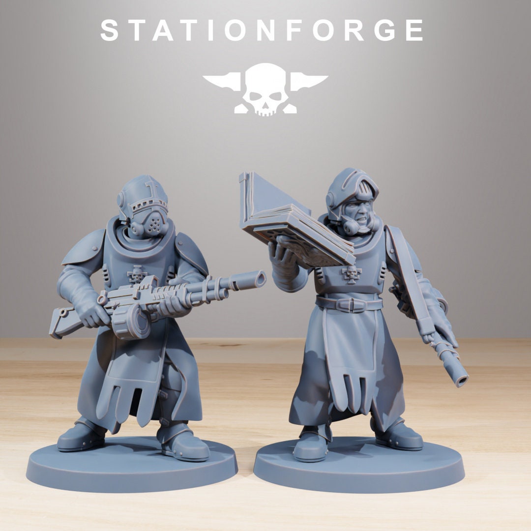 Royal Guard Templars x10 Resin Miniatures Set alternate view 5