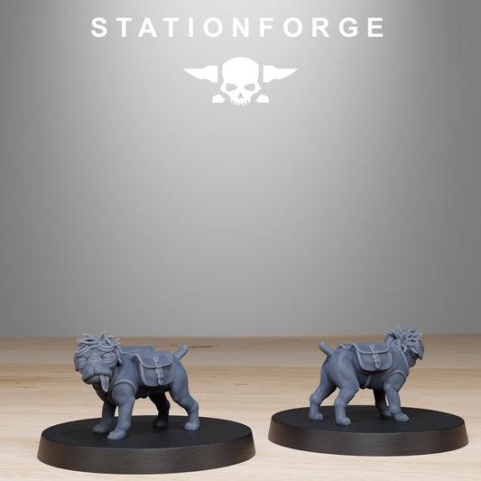 GrimGuard Skulldart Trappers Resin Miniature Figure alternate view 2