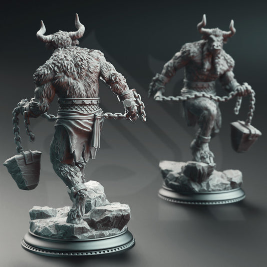 Minotaur Warriors Resin Boss Miniature alternate view 2