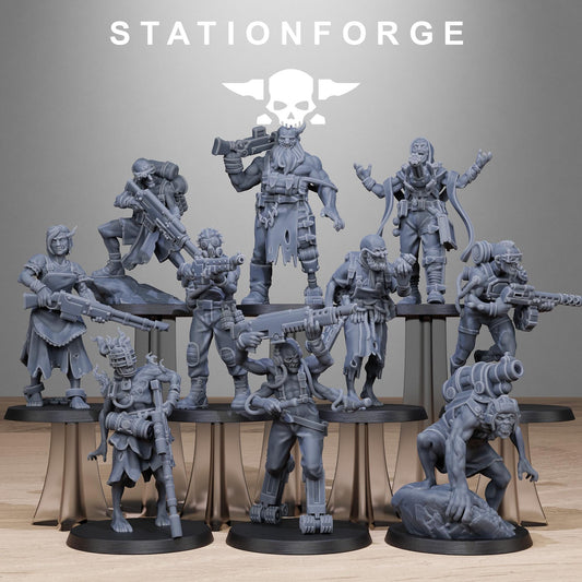 Corrupted Abhumans Resin Miniature Figure alternate view 2
