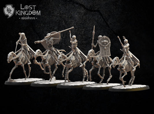 Second Dynasty Knights x5 Resin Miniatures Set alternate view 2