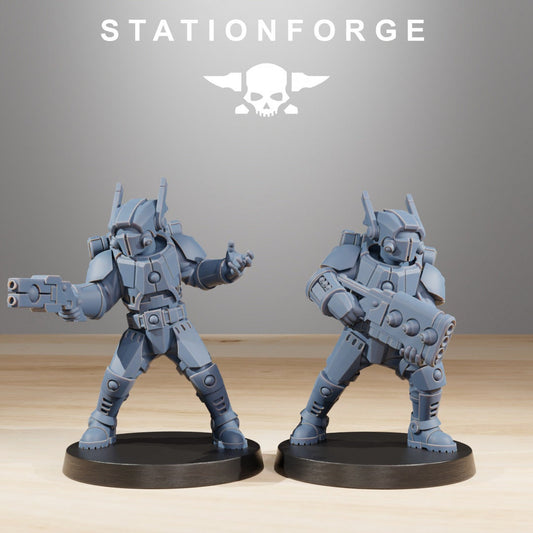 Tarion Clone Infantry x10 Resin Miniatures Set alternate view 2
