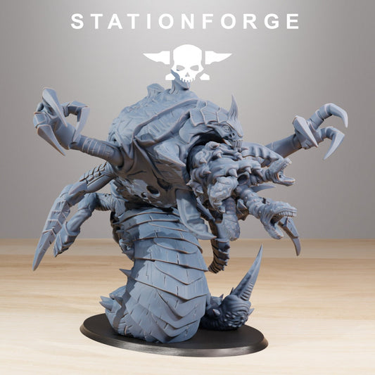 Xenarid Sentinel Resin Miniature Figure product image