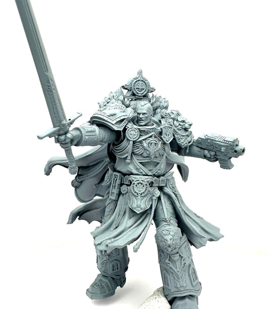 Knight of the Round Table Resin Miniature Figure alternate view 2