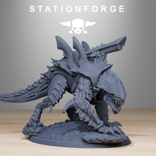 Xenarid Predator Resin Miniature Figure product image