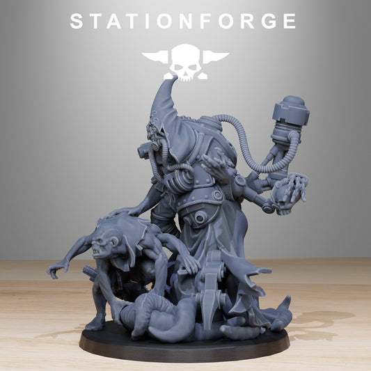 Scavenger Lotharius Resin Miniature Figure alternate view 2