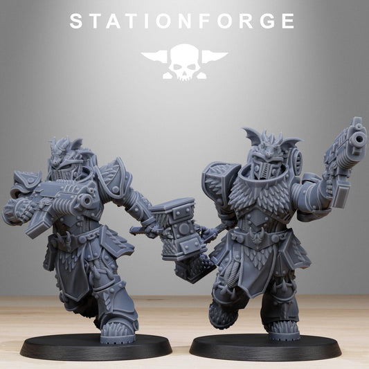 Socratis Dragon Knights Resin Boss Miniature alternate view 2