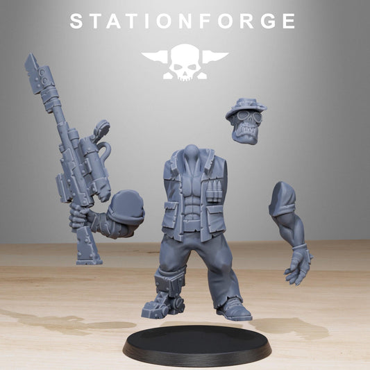 Orkaz Team Fighters Resin Miniatures Set alternate view 2