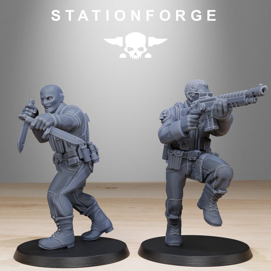 GrimGuard Counter Terrorists Resin Miniature Figure alternate view 2